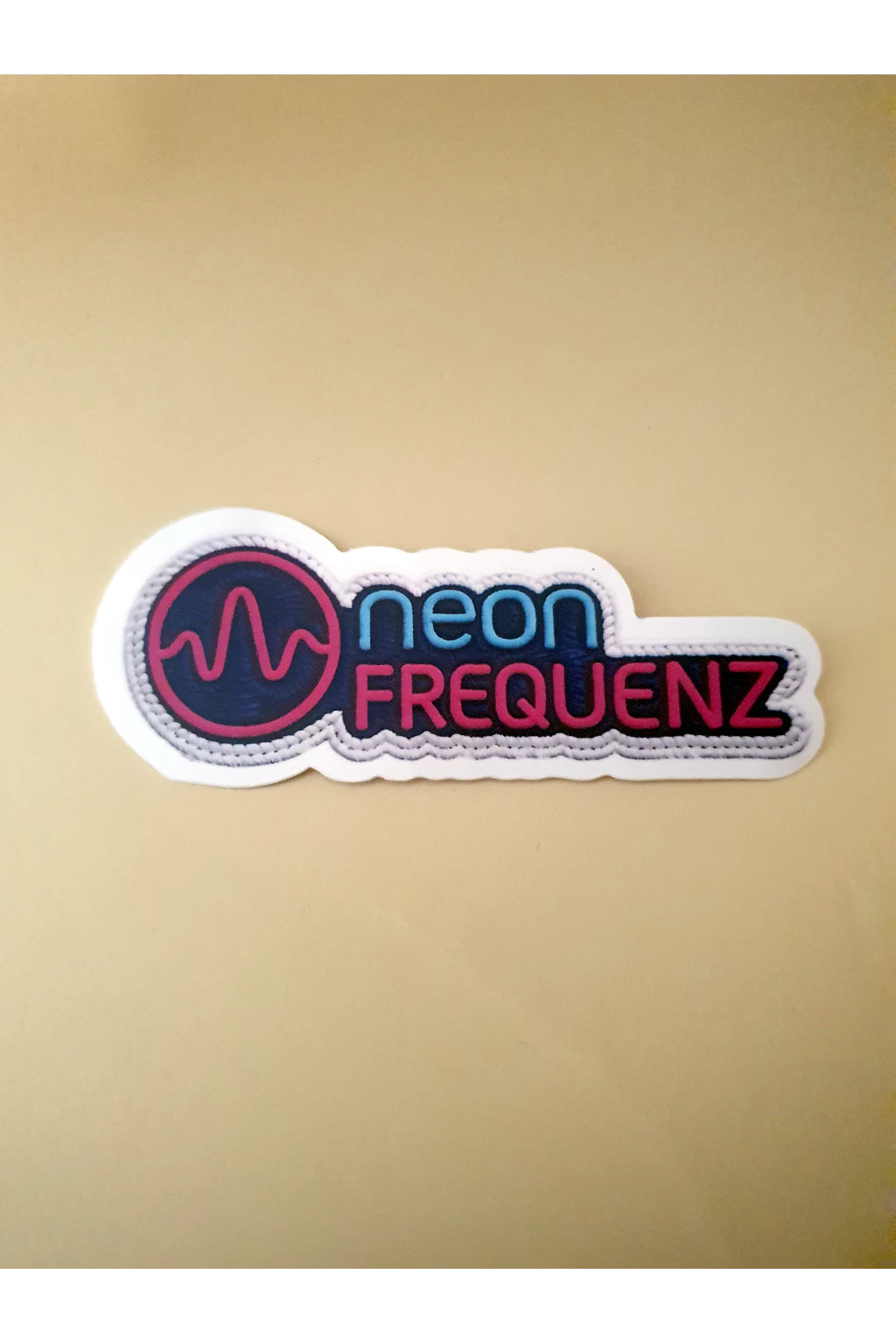 neonFREQUENZ - Edition 4